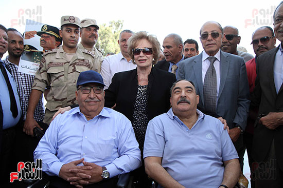 المحتفلون بنصر أكتوبر  (2)