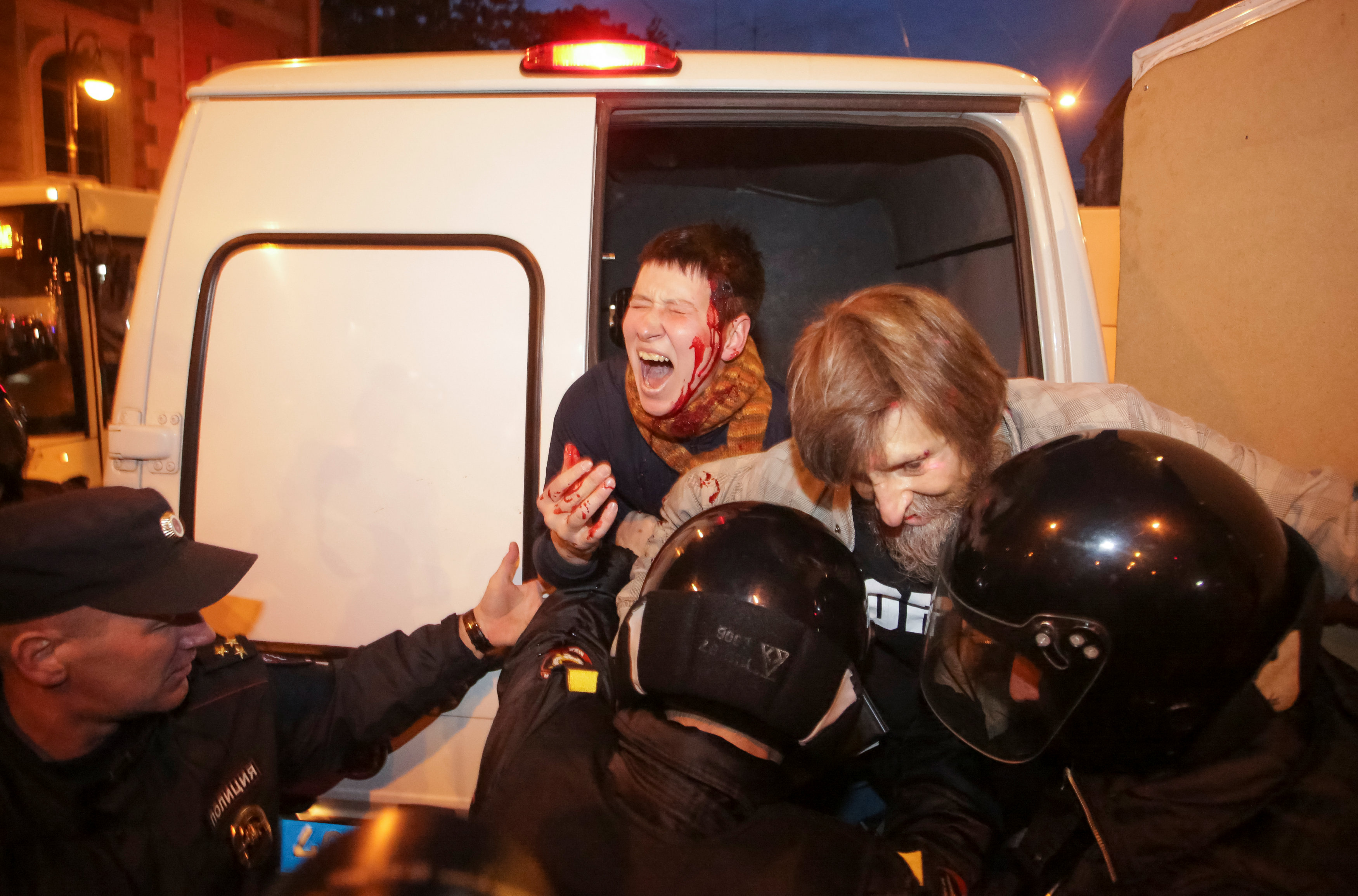 اعتقال معارضين فى روسيا