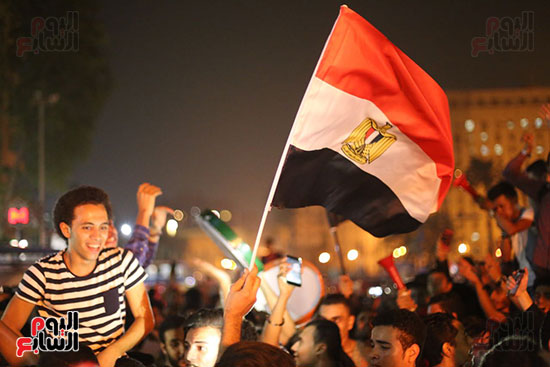 فرحة المصريين بميدان التحرير (5)