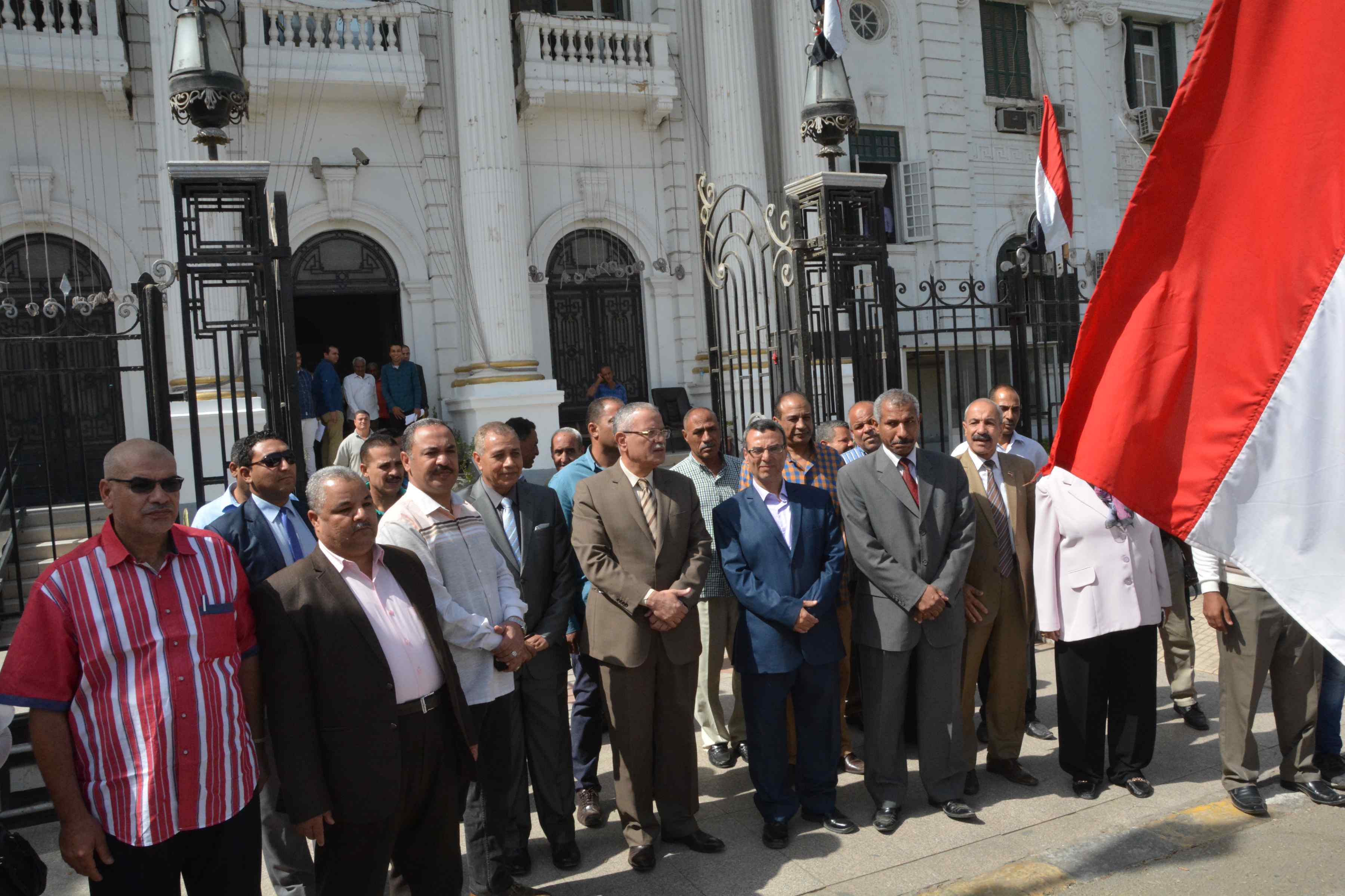 محافظ المنيا يشهد احتفال التربية والتعليم بذكرى نصر أكتوبر (6)