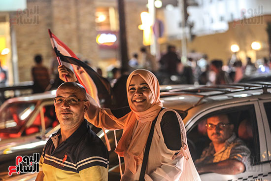 احتفالات المصريين بميدان التحرير (7)