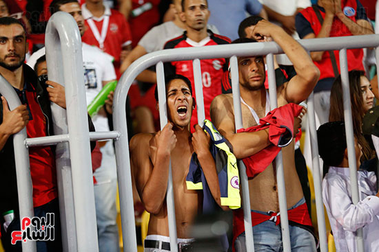 فرحة الفوز بمباراه مصر والكونغو (21)