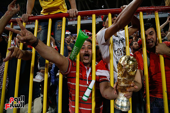 فرحة الفوز بمباراه مصر والكونغو (4)