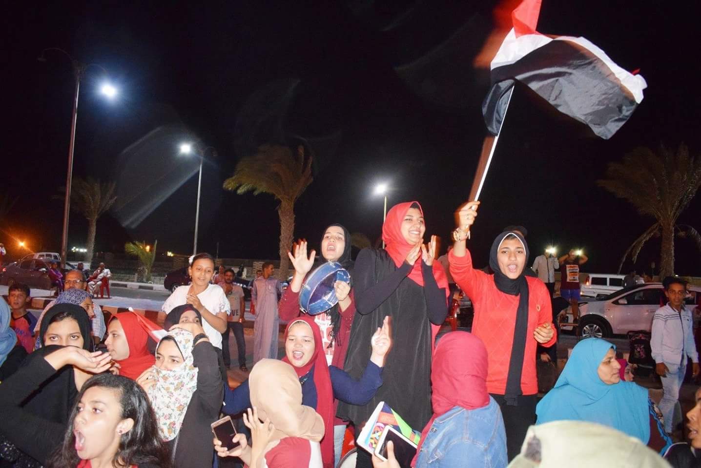 سيدات جنوب سيناء تحتفل بفوز مصر على الكونغو سيدات جنوب سيناء تحتفل بفوز مصر على الكونغو