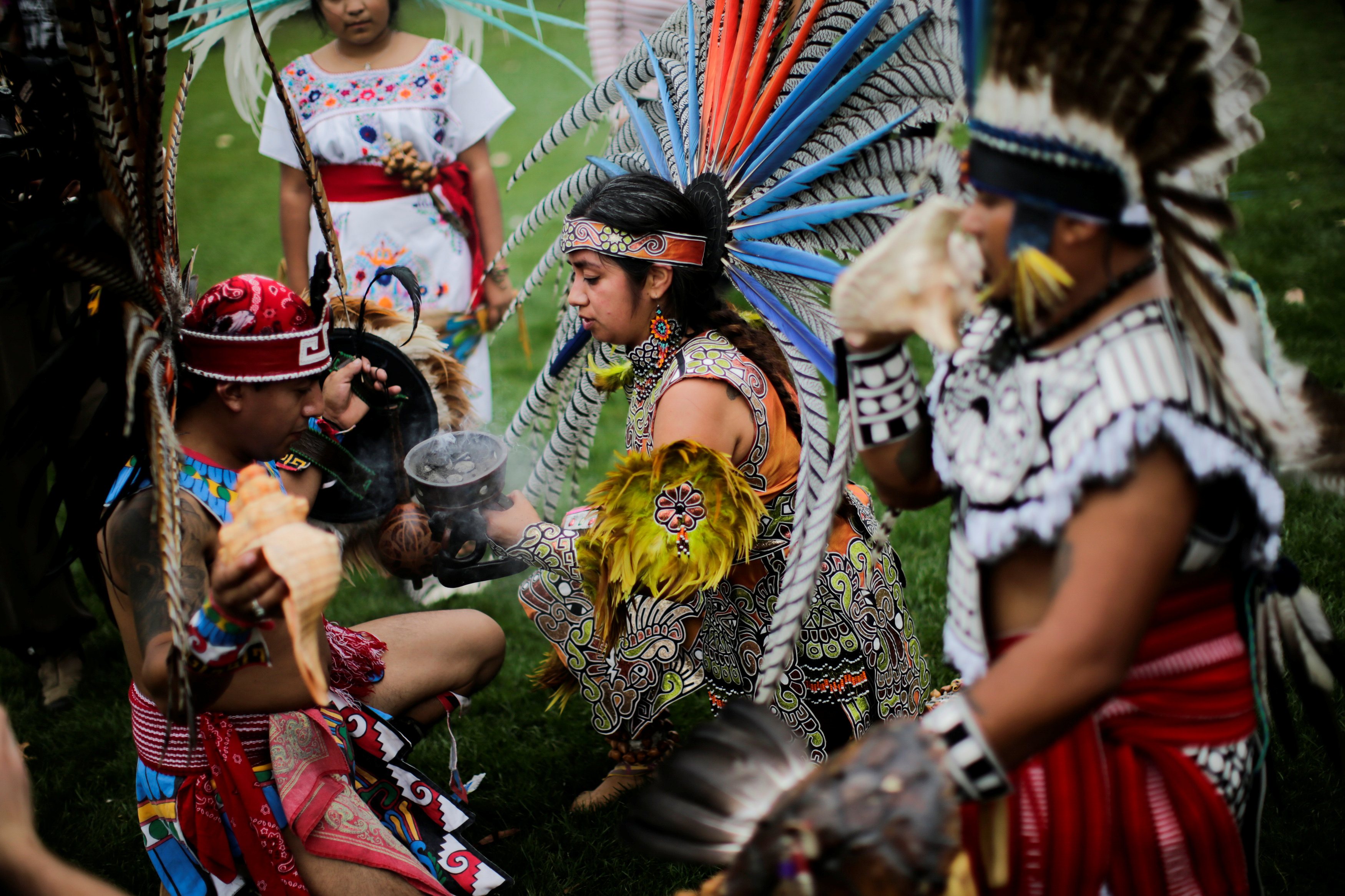 احتفالات الأمريكيين الأصليين بيومهم فى نيويورك