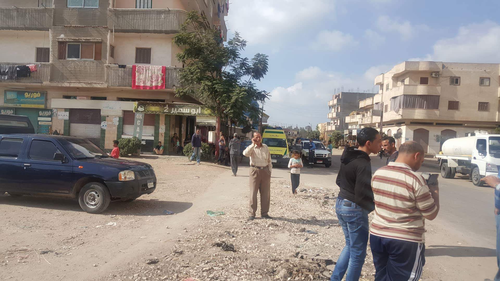 جانب من احداث انفجار قنبلة غاز بمساكن الابعادية جانب من احداث انفجار قنبلة غاز بمساكن الابعادية