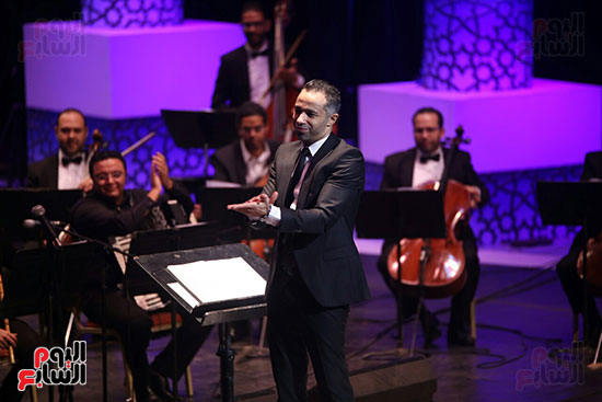 حفل مهرجان الموسيقى العربية بأغنية يا مسا الفل يا بهية (6)