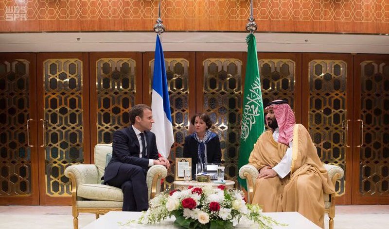 الأمير محمد بن سلمان يلتقى ماكرون