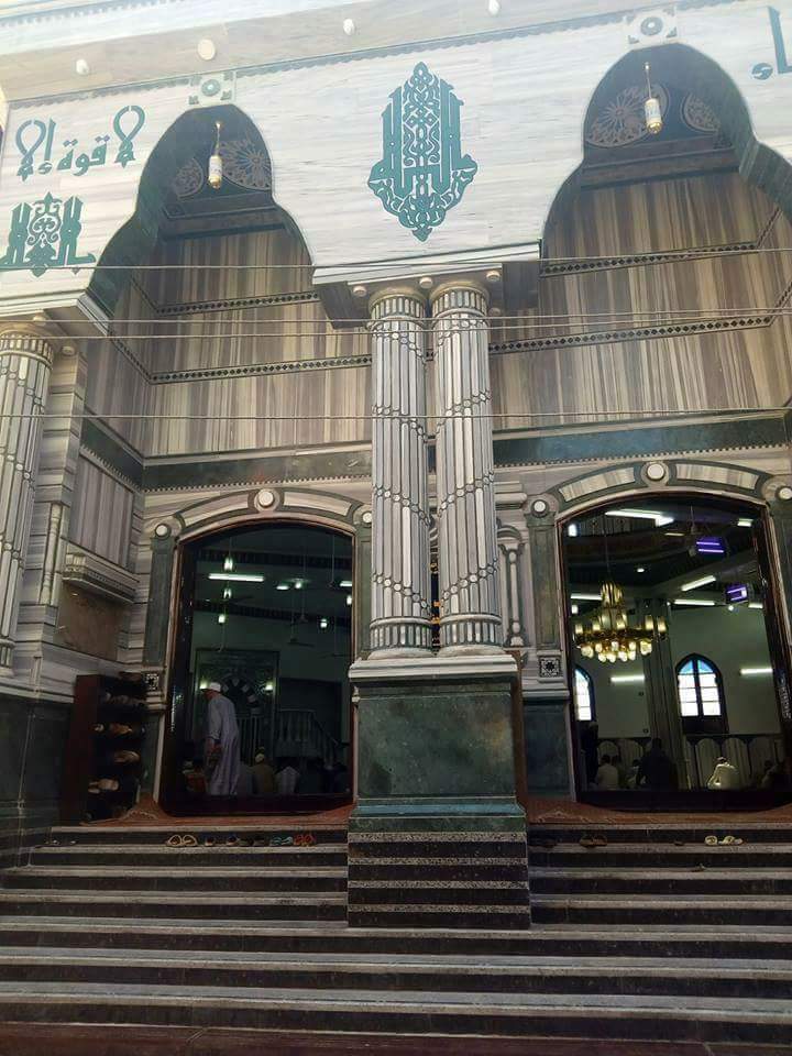  احد المساجد بعد اعادة بناءها  