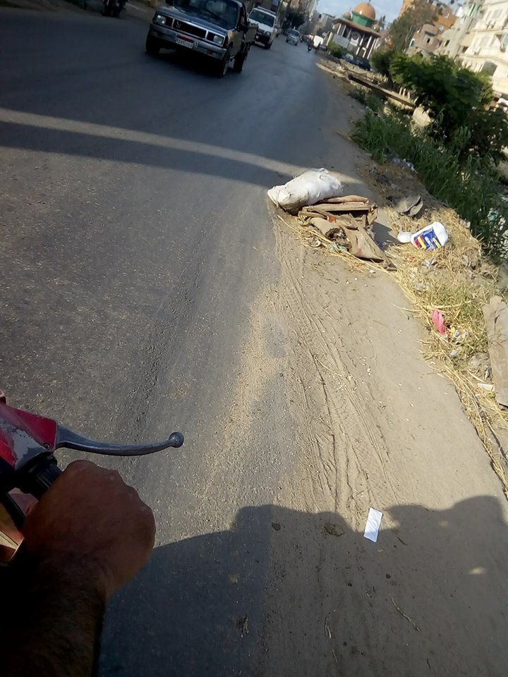 انهيار اجزاء من الطريق انهيار اجزاء من الطريق