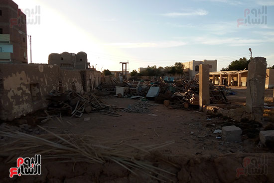 لإهمال قطاع المعصرة التعليمى بالداخلة وتحوله لمخزن خردة (2)