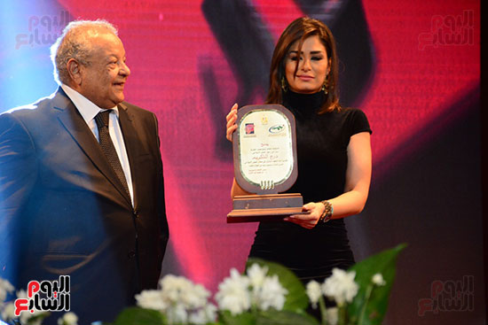 منة فضالى