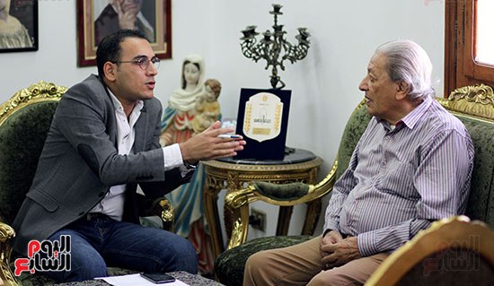 أثناء الحوار (2)