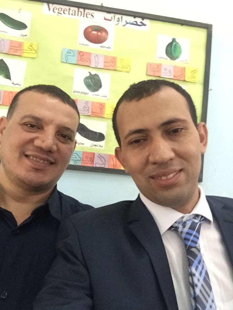 سيلفي السجين مع محرر اليوم السابع