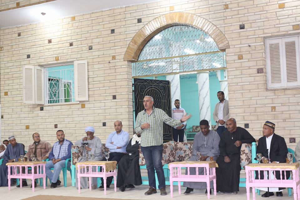 نواب البرلمان ورئيس مدينة الأقصر في لقاء ديني بساحة الشيخ أحمد مرتضي (2)