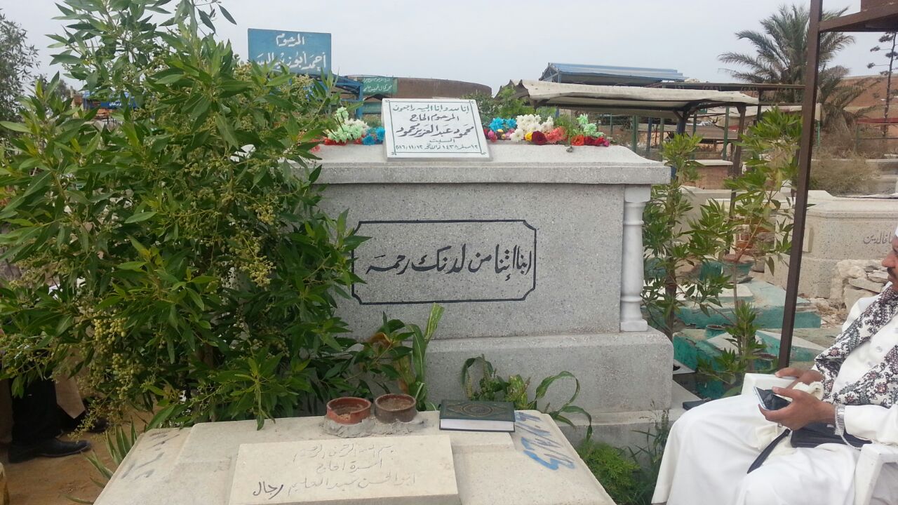 أسرة محمود عبد العزيز تحيي ذكراه