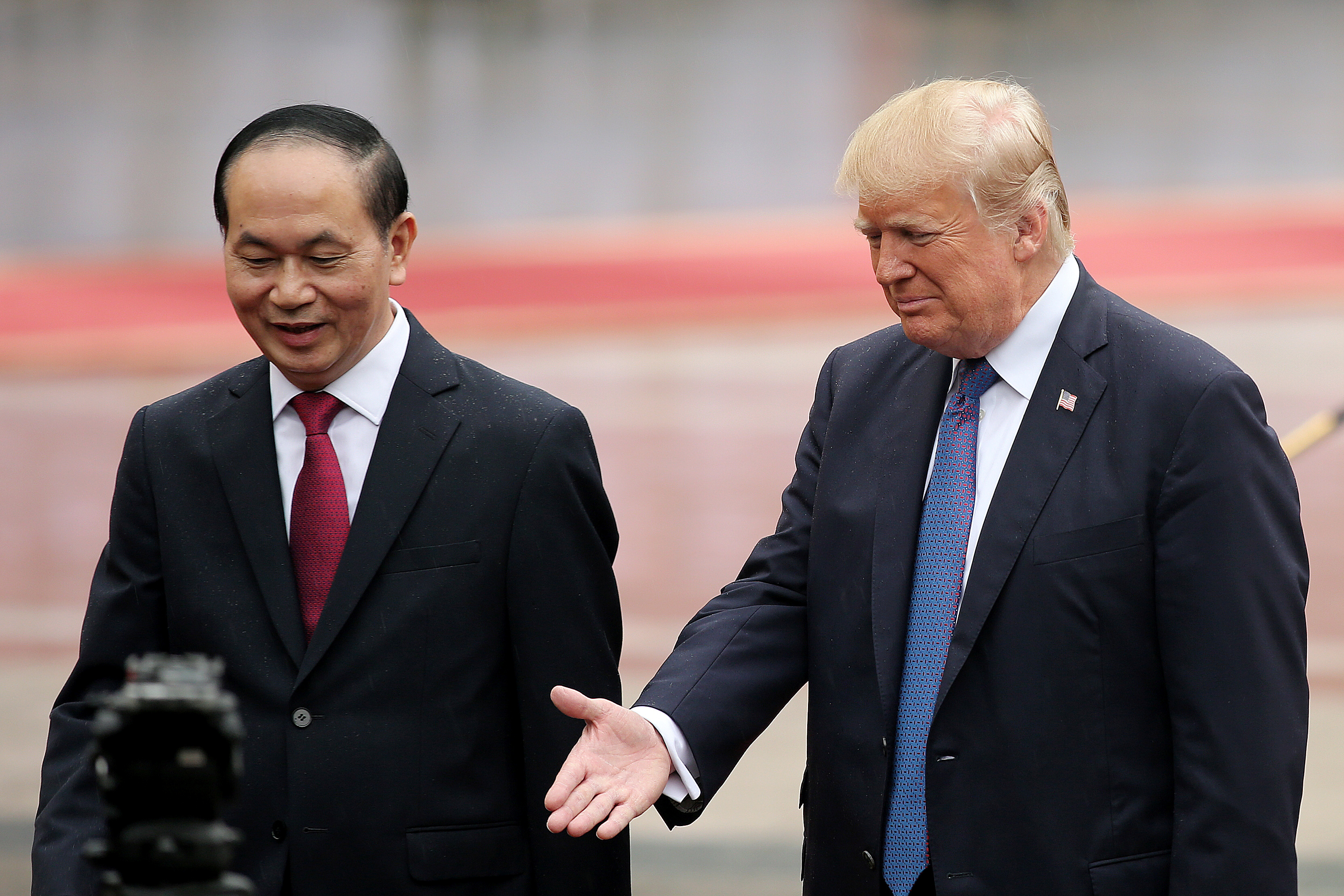 ترامب ونظيره الفيتنامى