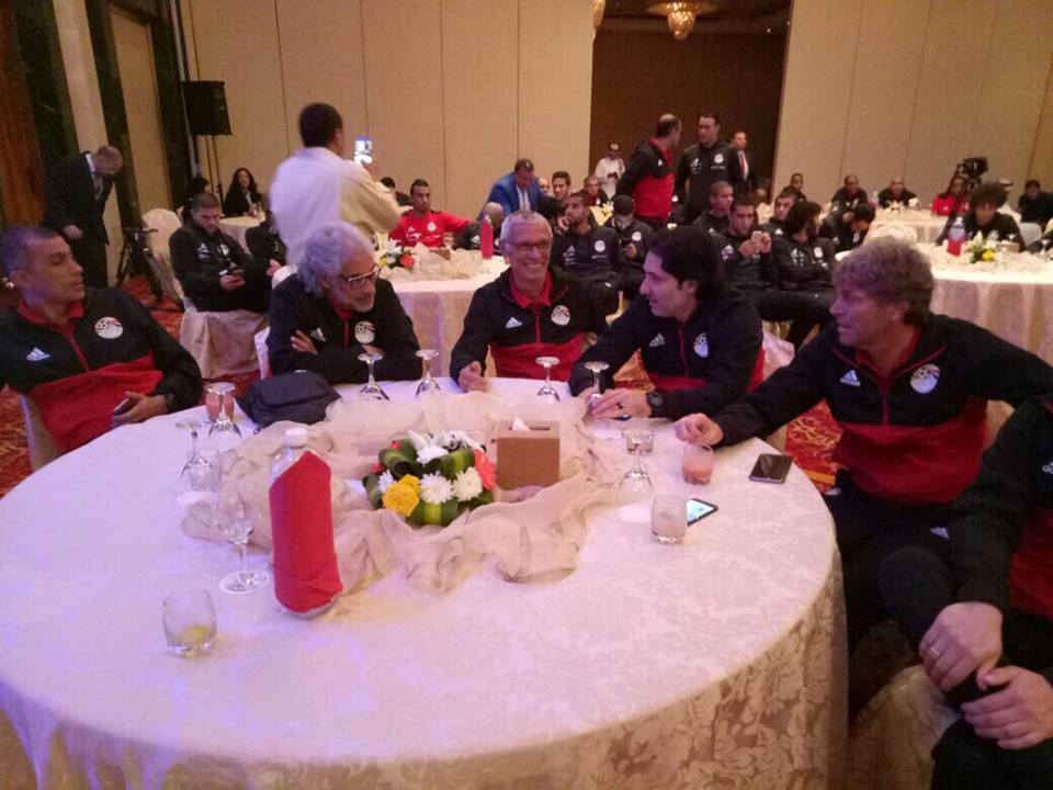 لاعبو المنتخب يحضرون حفل التكريم في السعودية (2)