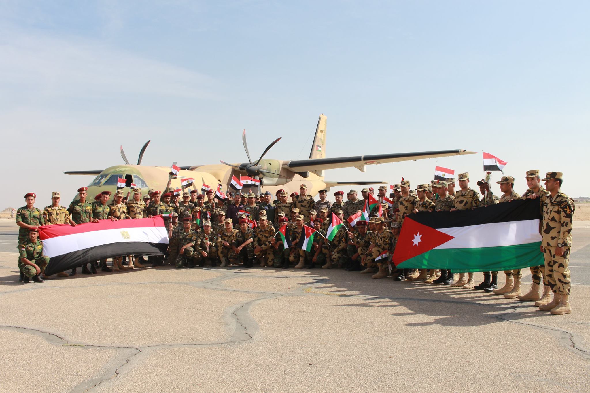 صور القوات المسلحة المصرية والأردنية