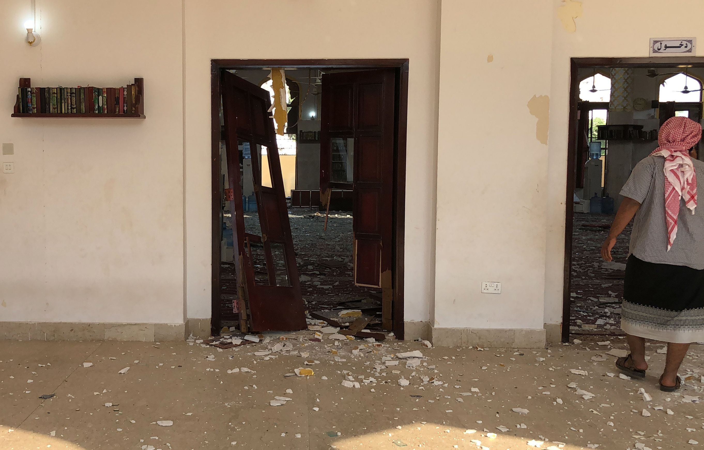 التفجير يدمر مسجد فى مدينة عدن