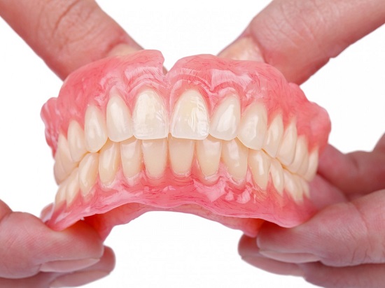 Dental-Prosthesis-44846638