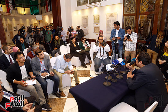 صور مؤتمر صحفى عقد اليوم بمقر البورصة (3)