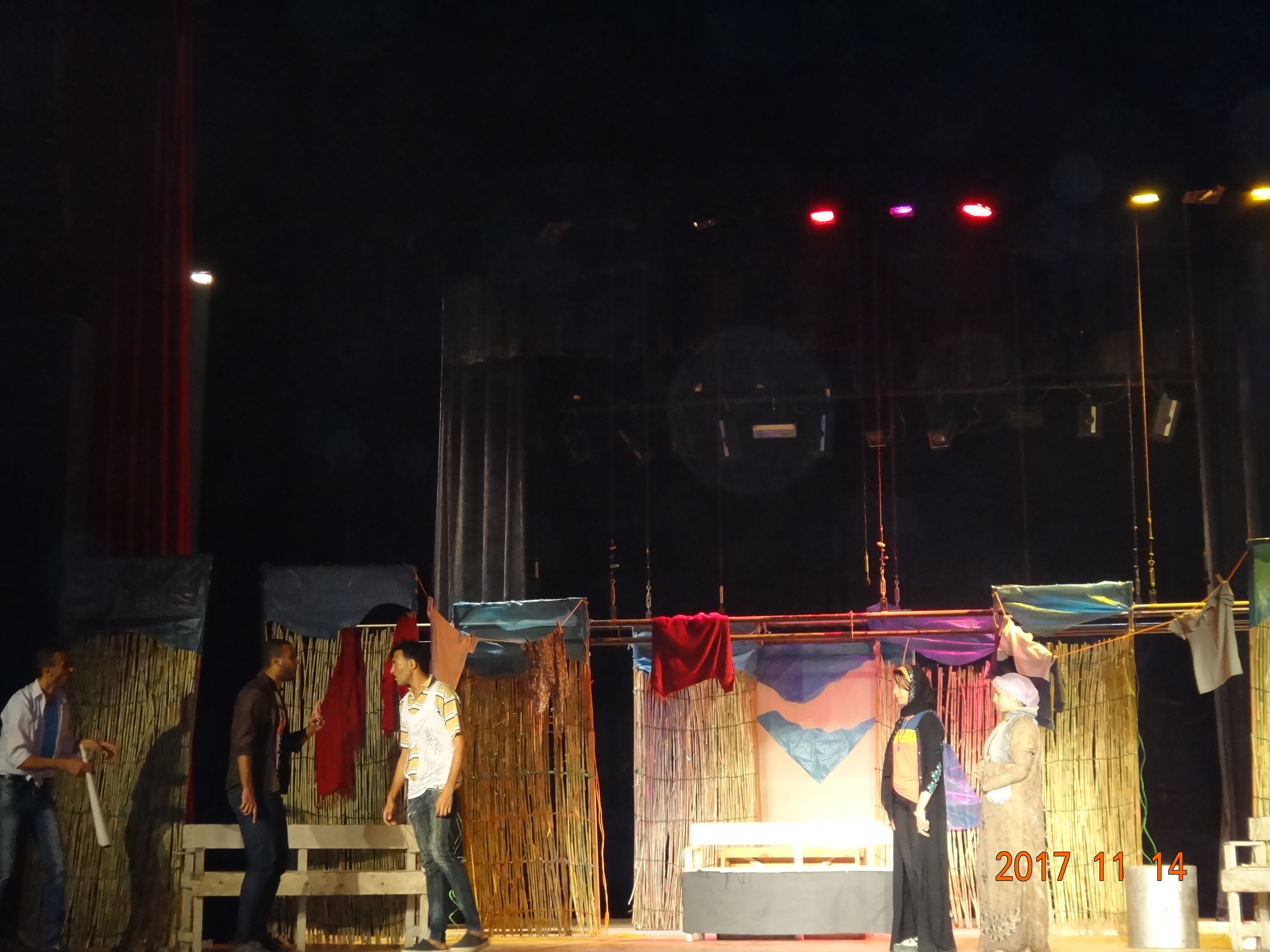 مهرجان مسرح الهواة في الجمعيات الثقاقية يقدم مسرحية مدينة المسوخ على مسرح المركز الثقافى بالجيزة (12)