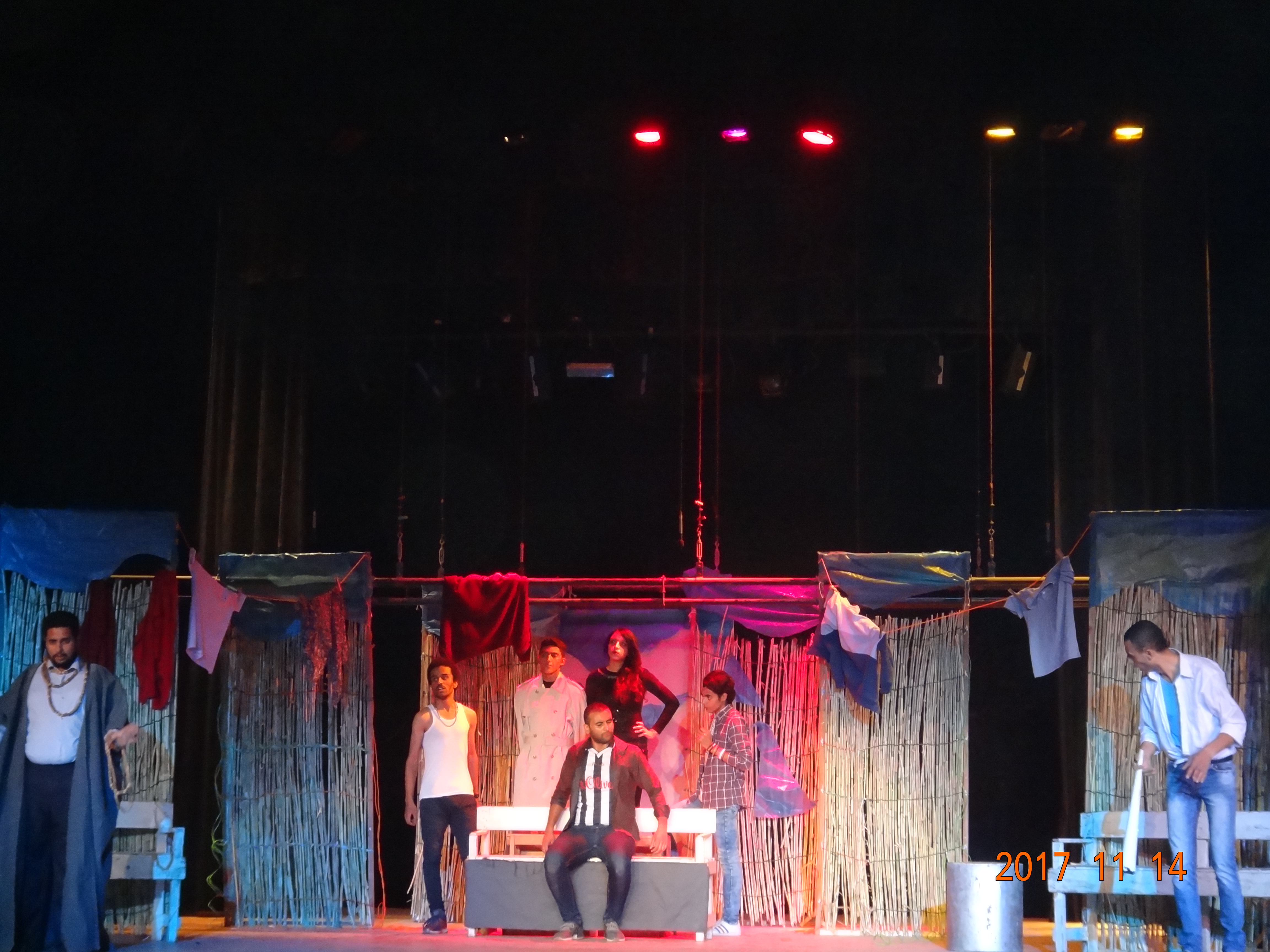 مهرجان مسرح الهواة في الجمعيات الثقاقية يقدم مسرحية مدينة المسوخ على مسرح المركز الثقافى بالجيزة (15)