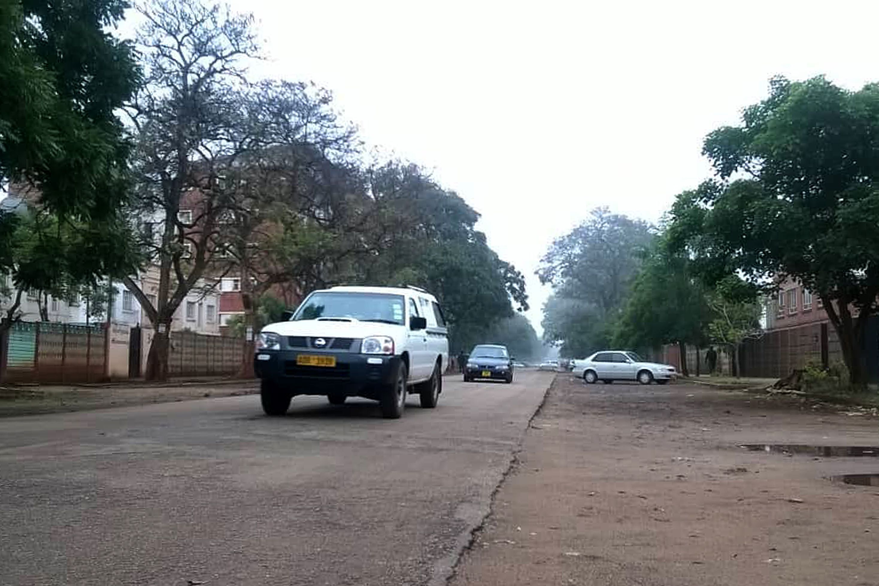 سيارات فى شوارع زيمبابوى