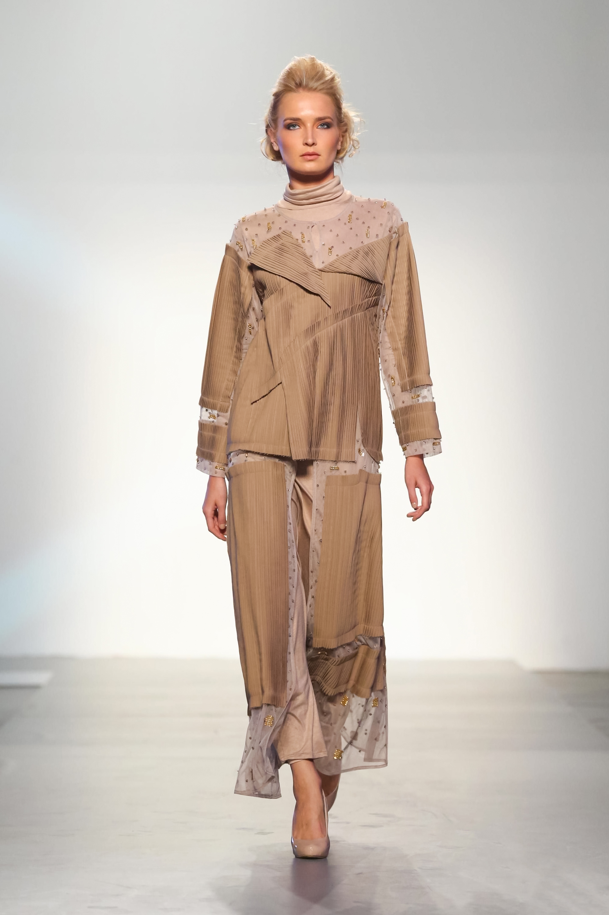 Louzan-Ready-Couture-SS18-Dubai-0409