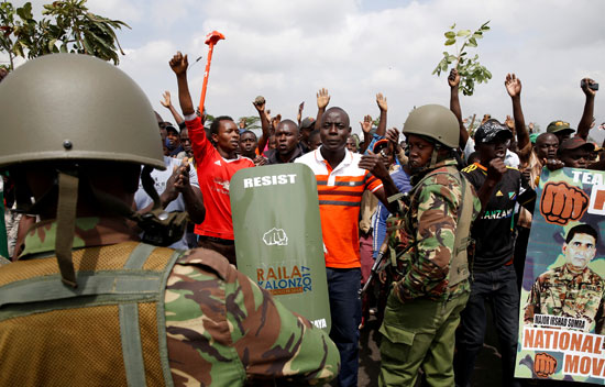 مظاهرات للمعارضة الكينية قرب مطار نيروبى الدولى