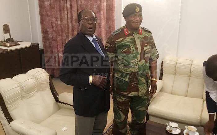 لقاء جنرلات زيمبابوى مع الرئيس روبرت موجابى