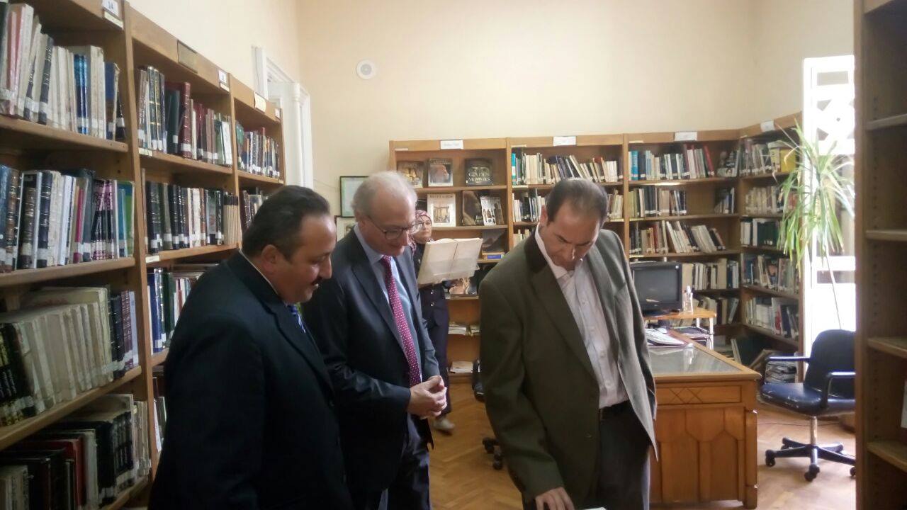 زيارة سفير الارجنتين لمكتبة القاهرة الكبرى (7)