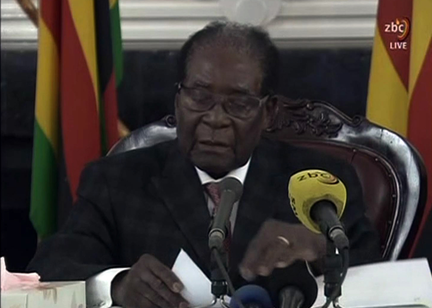 روبرت موجابى رئيس زيمبابوى فى كلمة متلفزة