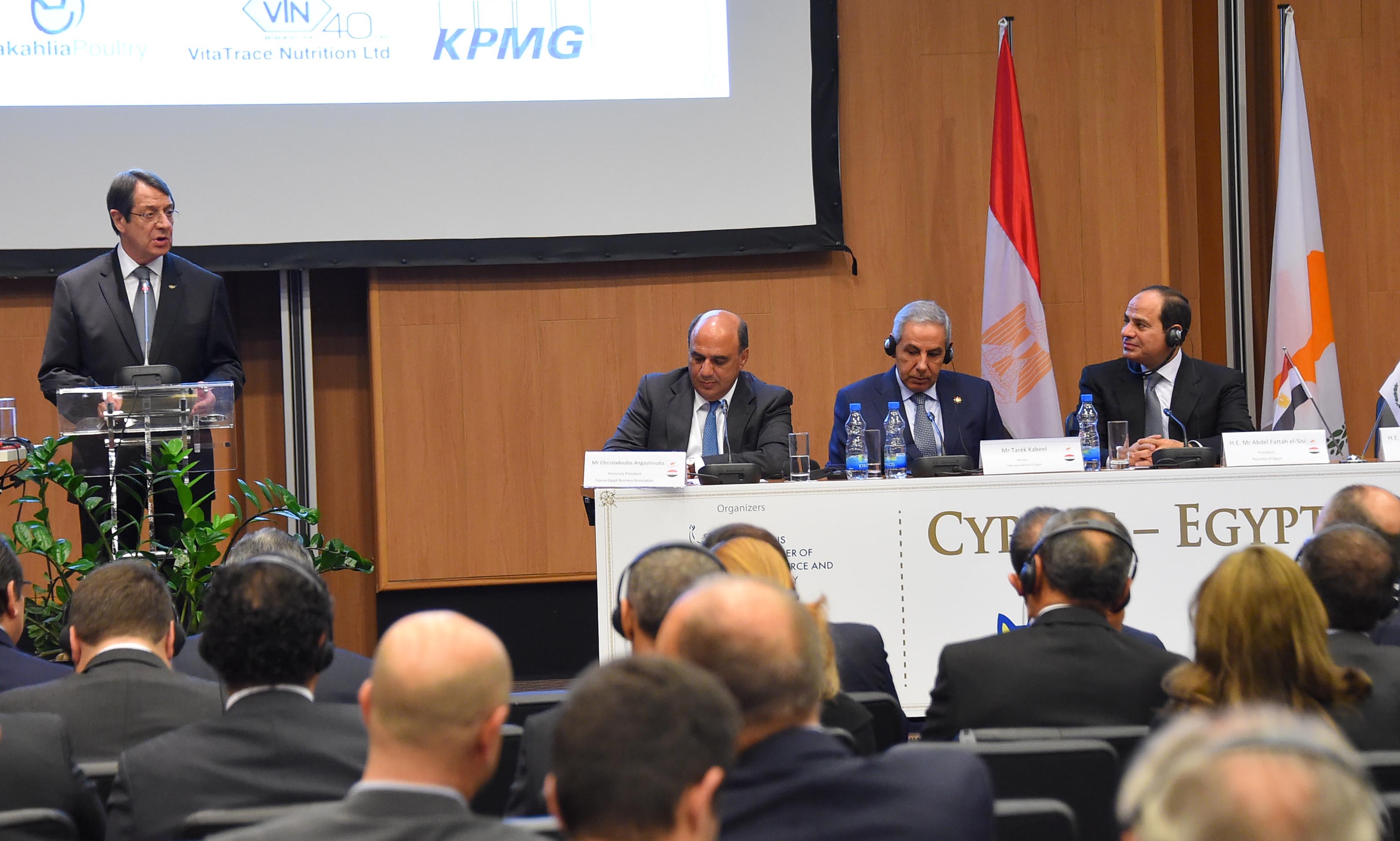 صور مشاركة السيد الرئيس في افتتاح منتدى الأعمال المصري القبرصي (9)