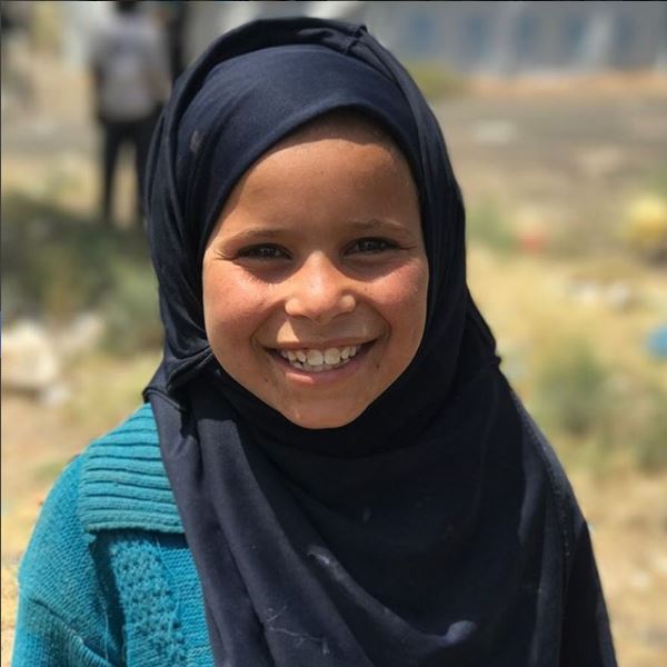ابتسامة أطفال اليمن فى مواجهة بارود الحرب