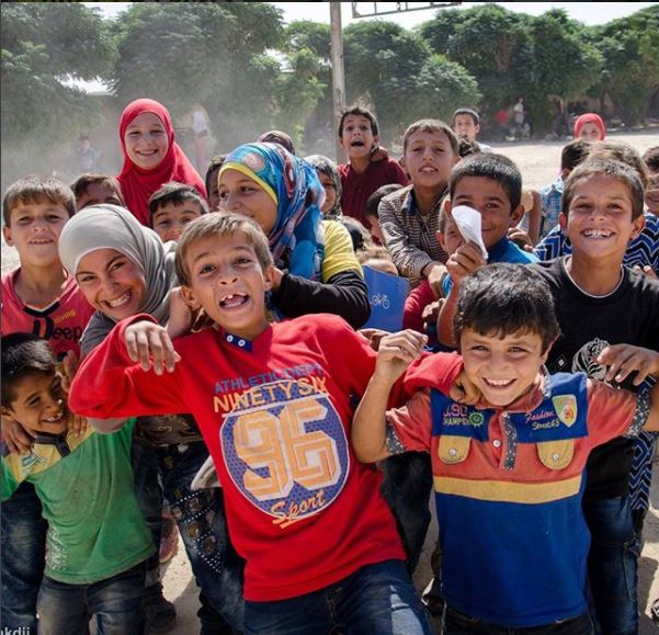 ضحكة الأطفال السوريين فى مواجهة الحرب