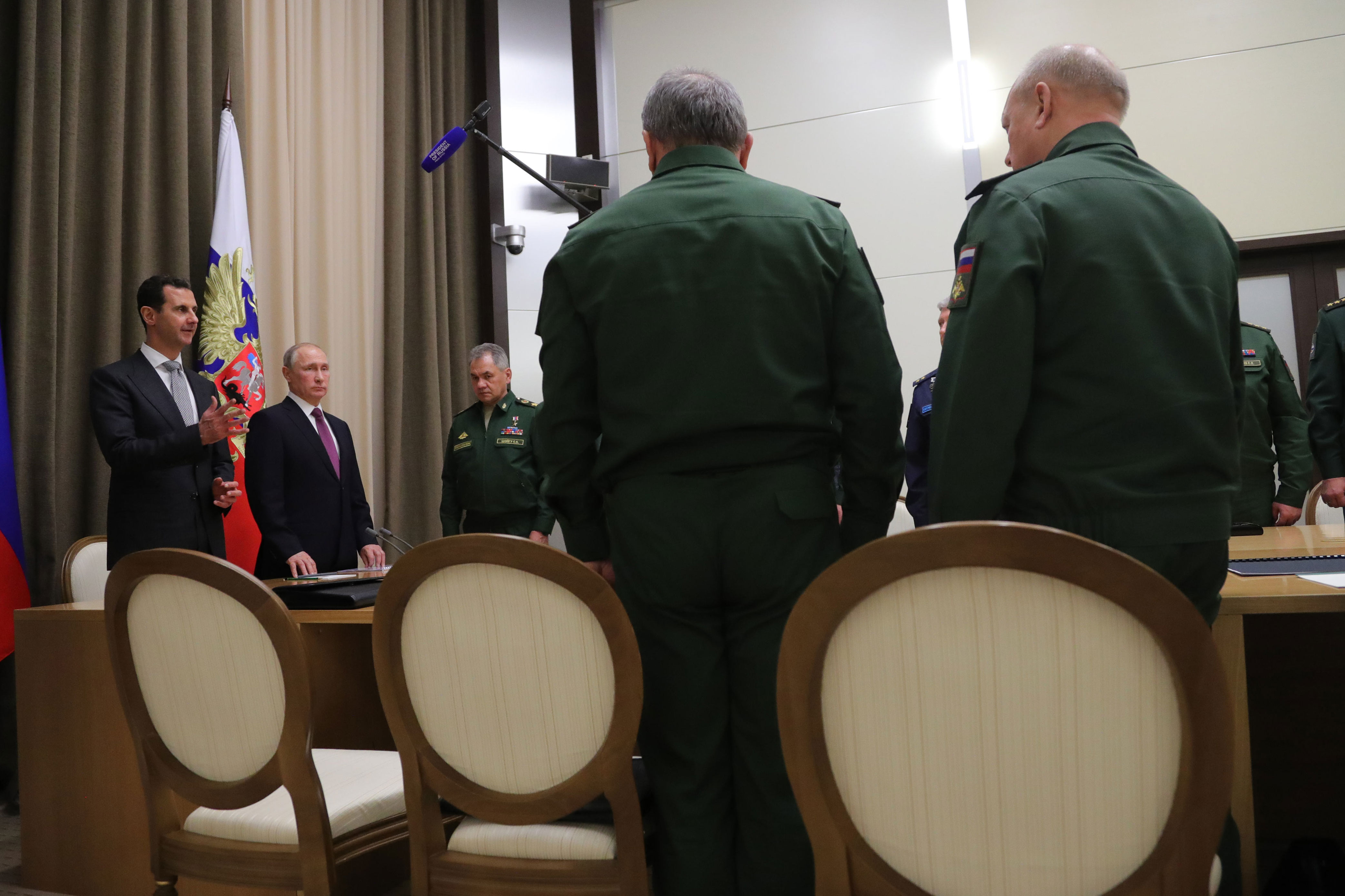 الأسد وبوتين يلتقيان بقادة الجيش الروسى