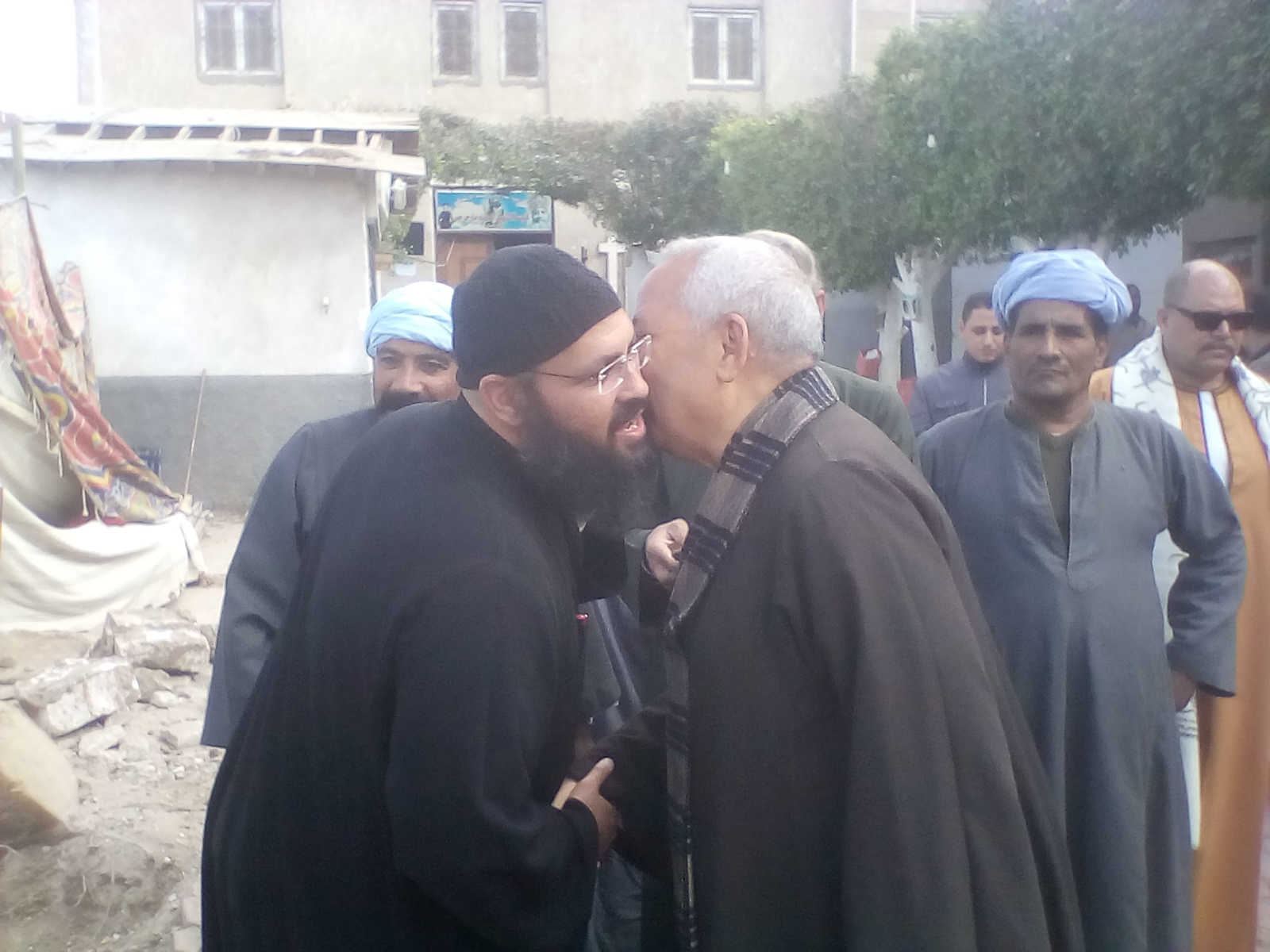 المسلمين والأقباط داخل الكنيسة (6)