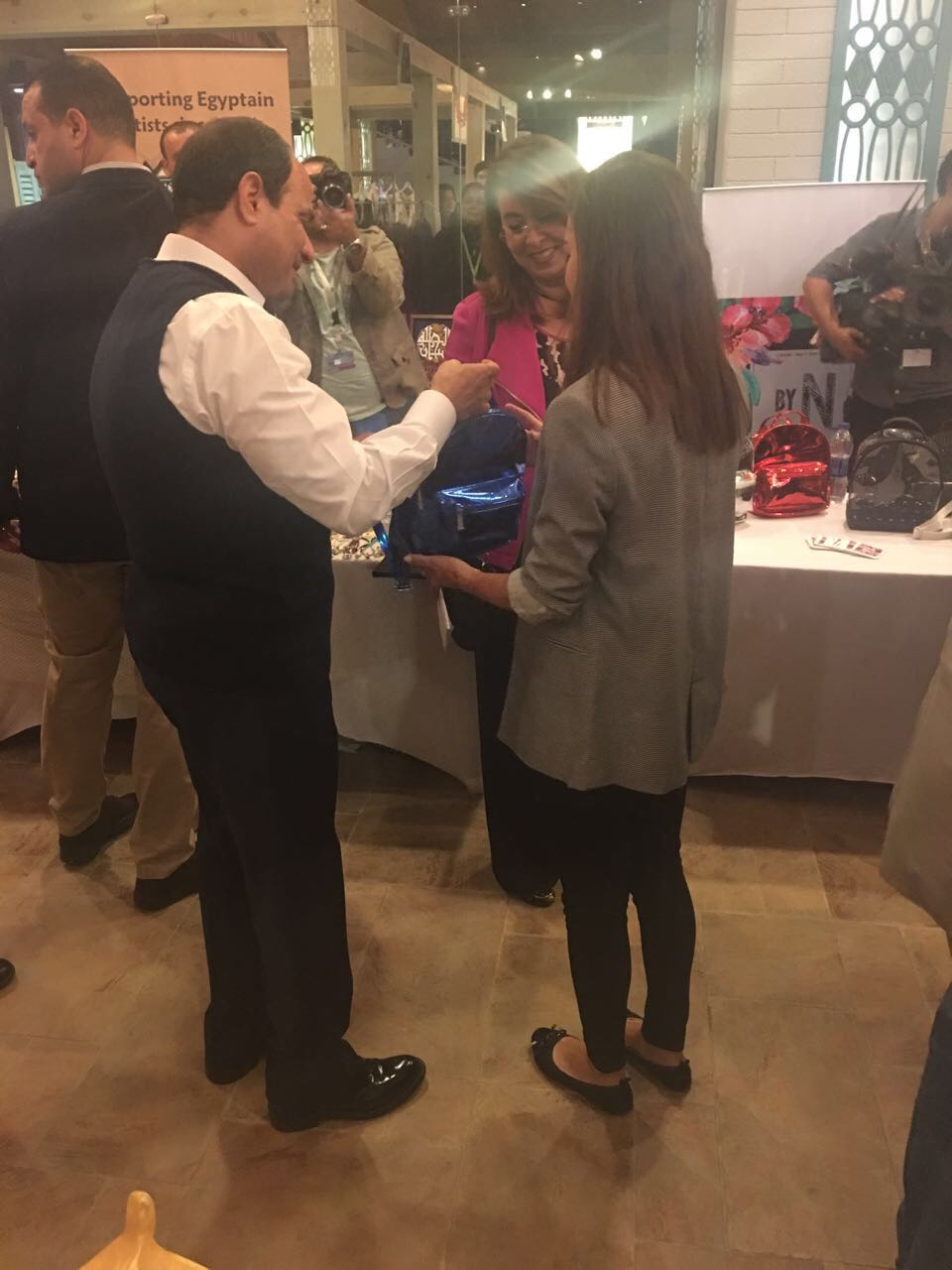 ندا أثناء المعرض (1)