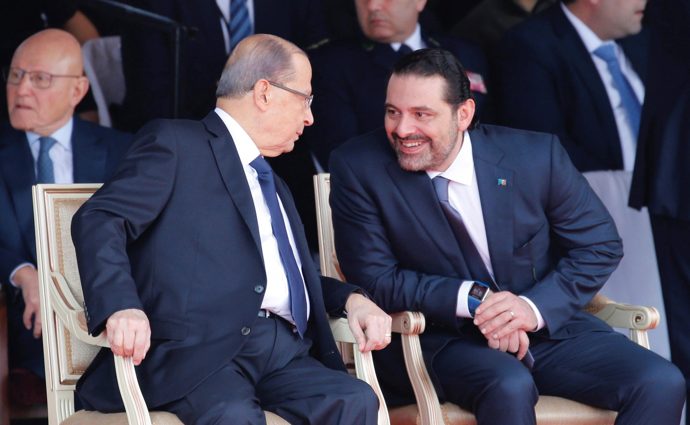 رئيس وزراء لبنان بجوار الرئيس ميشال عون