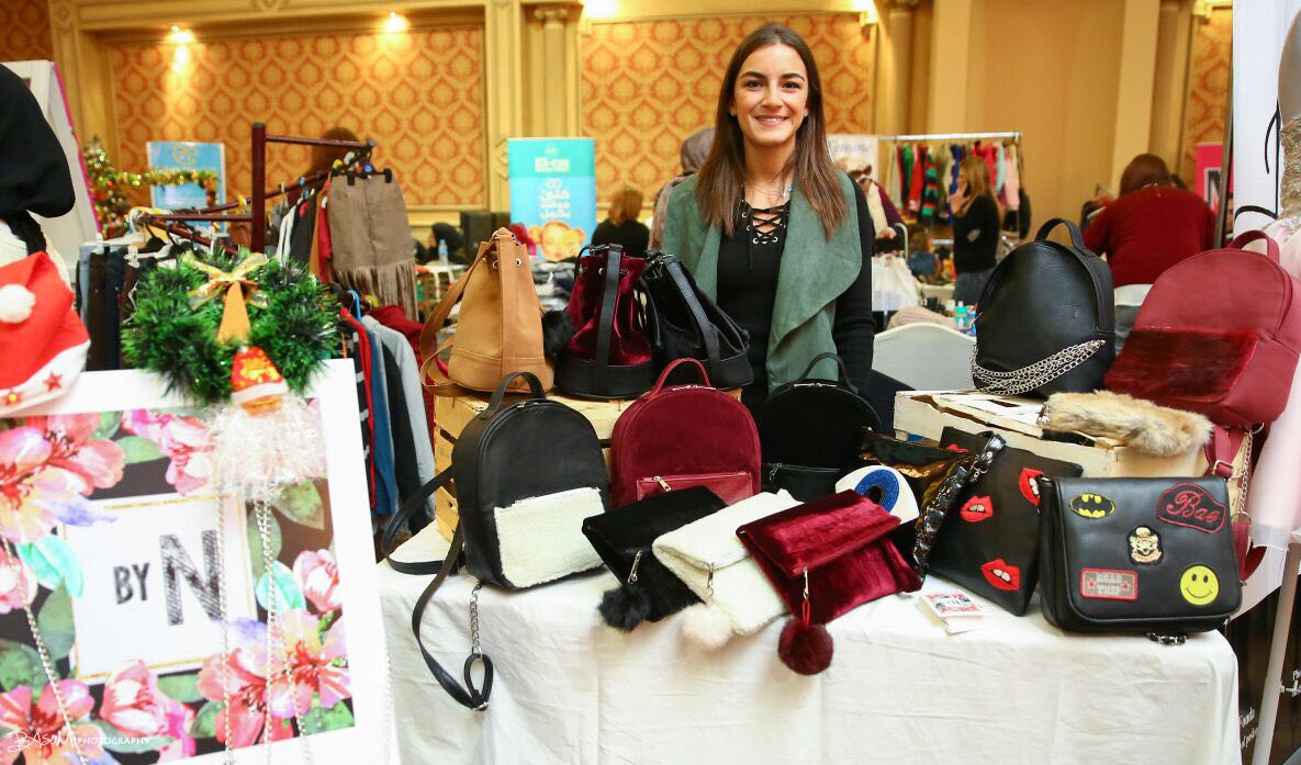 ندا أثناء المعرض (4)