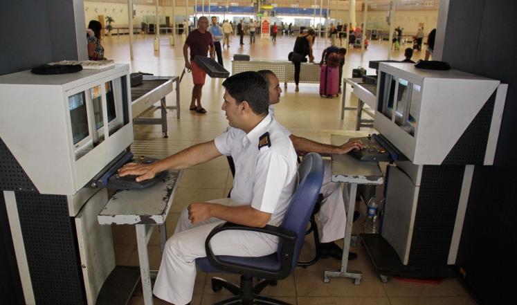 الإجراءات-الأمنية-فى-المطارات-المصرية