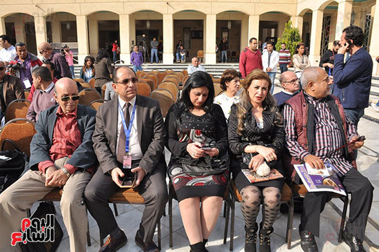 صور ندوة سمير غانم بمهرجان القاهرة السينمائى (22)
