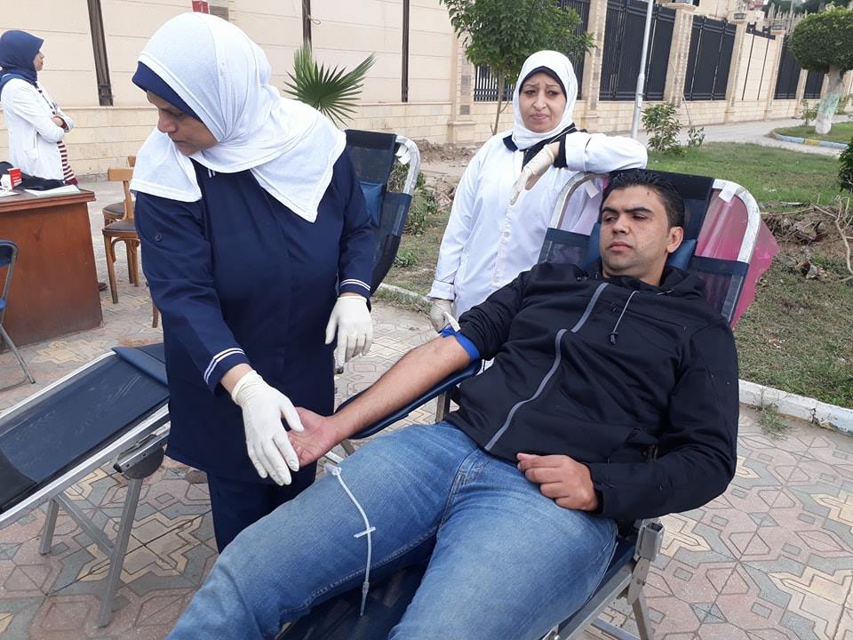 حملة للتبرع بالدم لمصابي حادث العريش5