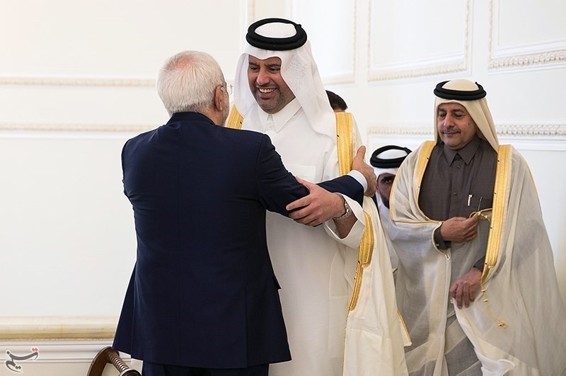 لقاء حميم بين جواد ظريف ووزير اقتصاد قطر