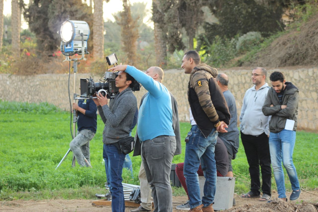 المخرج محمد مصطفي بكر في فيلم كسر حق عن صعيد مصر  (4)