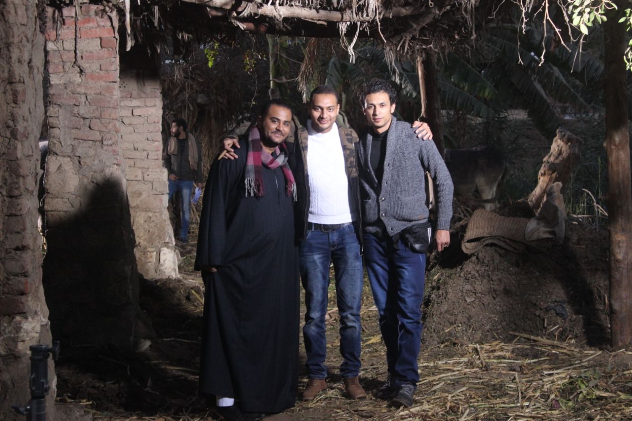 المخرج محمد مصطفي بكر في فيلم كسر حق عن صعيد مصر  (1)