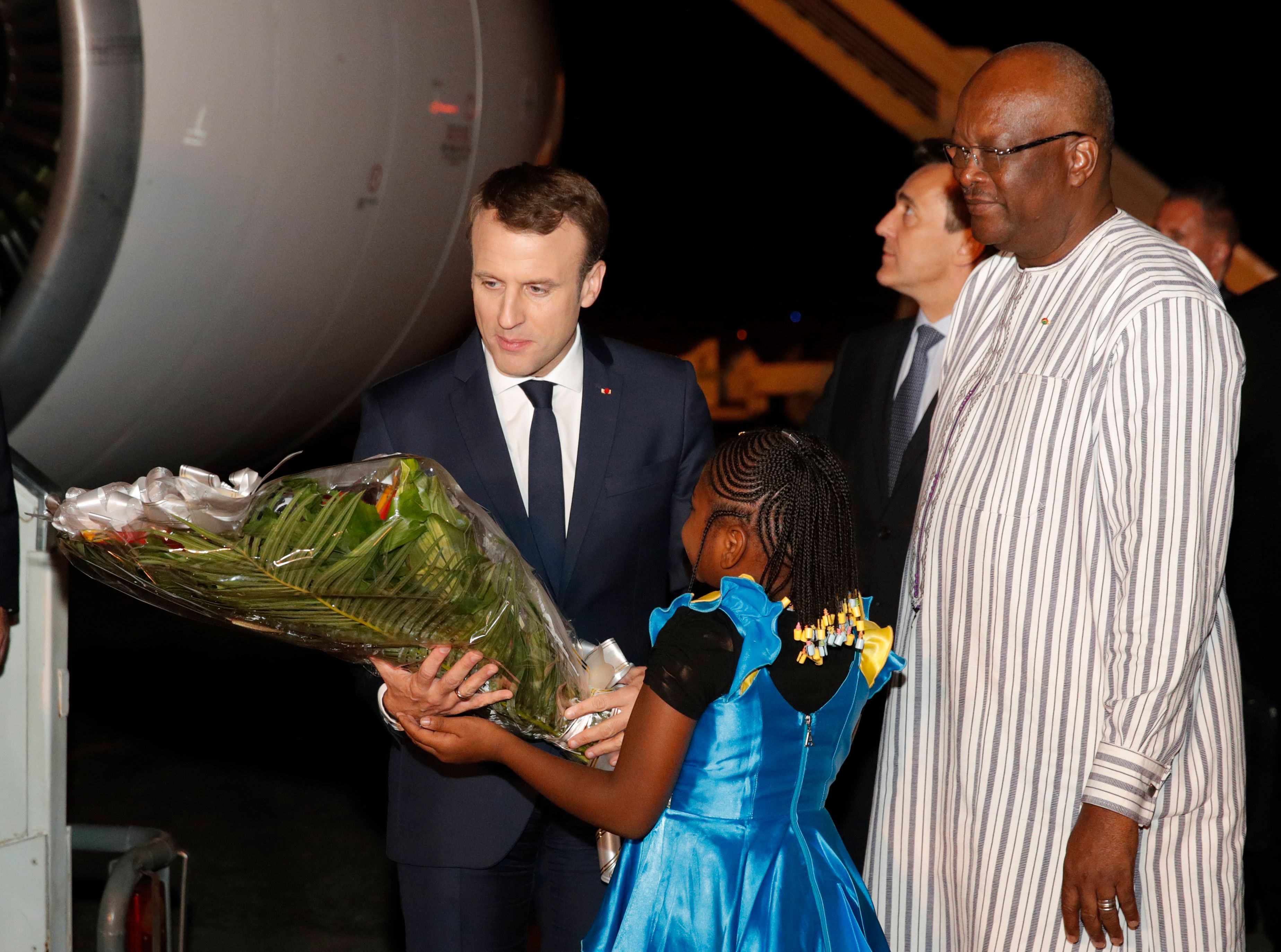 وصول الرئيس الفرنسى ماكرون لبوركينا فاسو