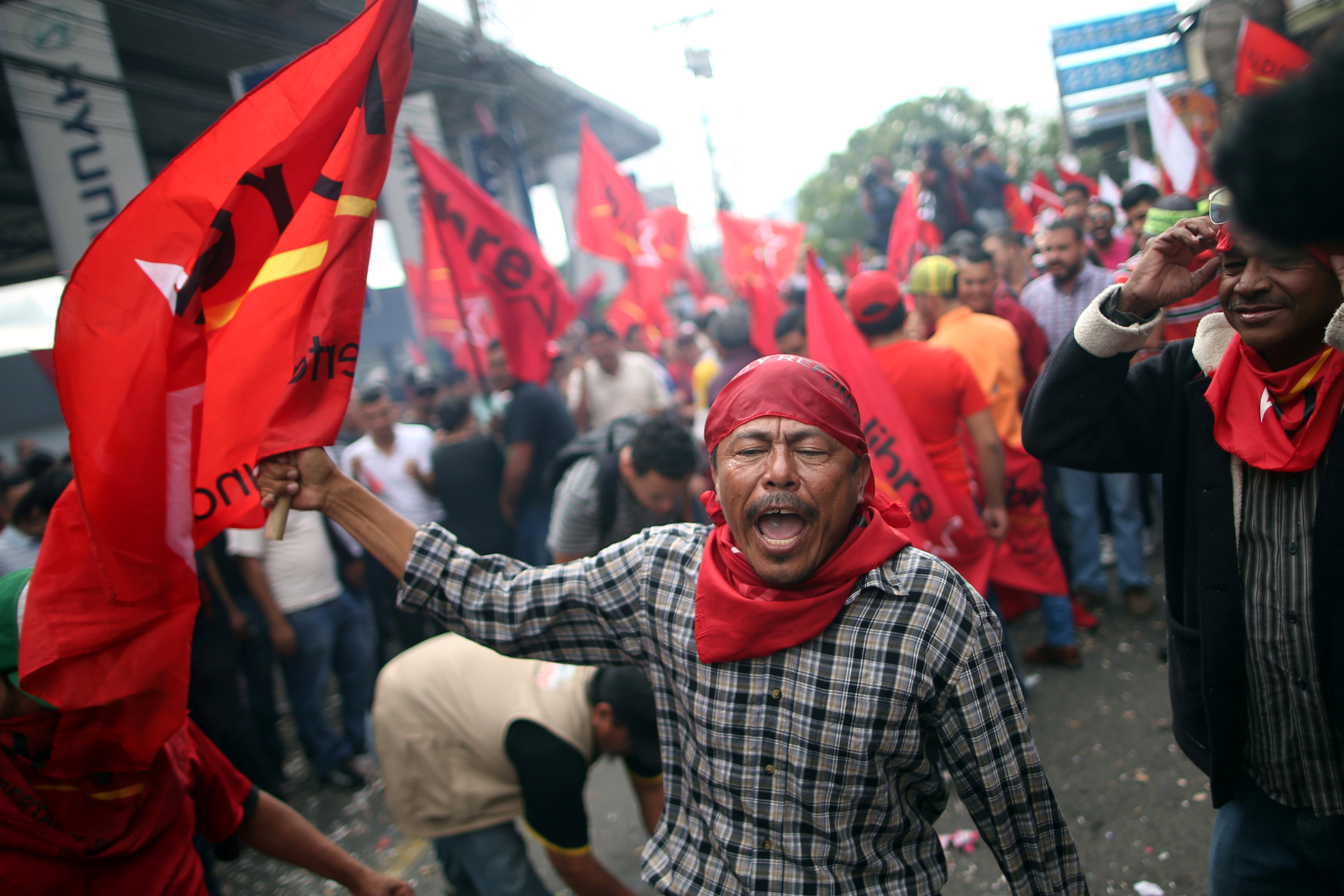 جانب من الاحتجاجات